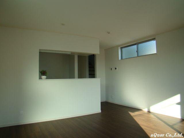 Living. Indoor (11 May 2013) Shooting