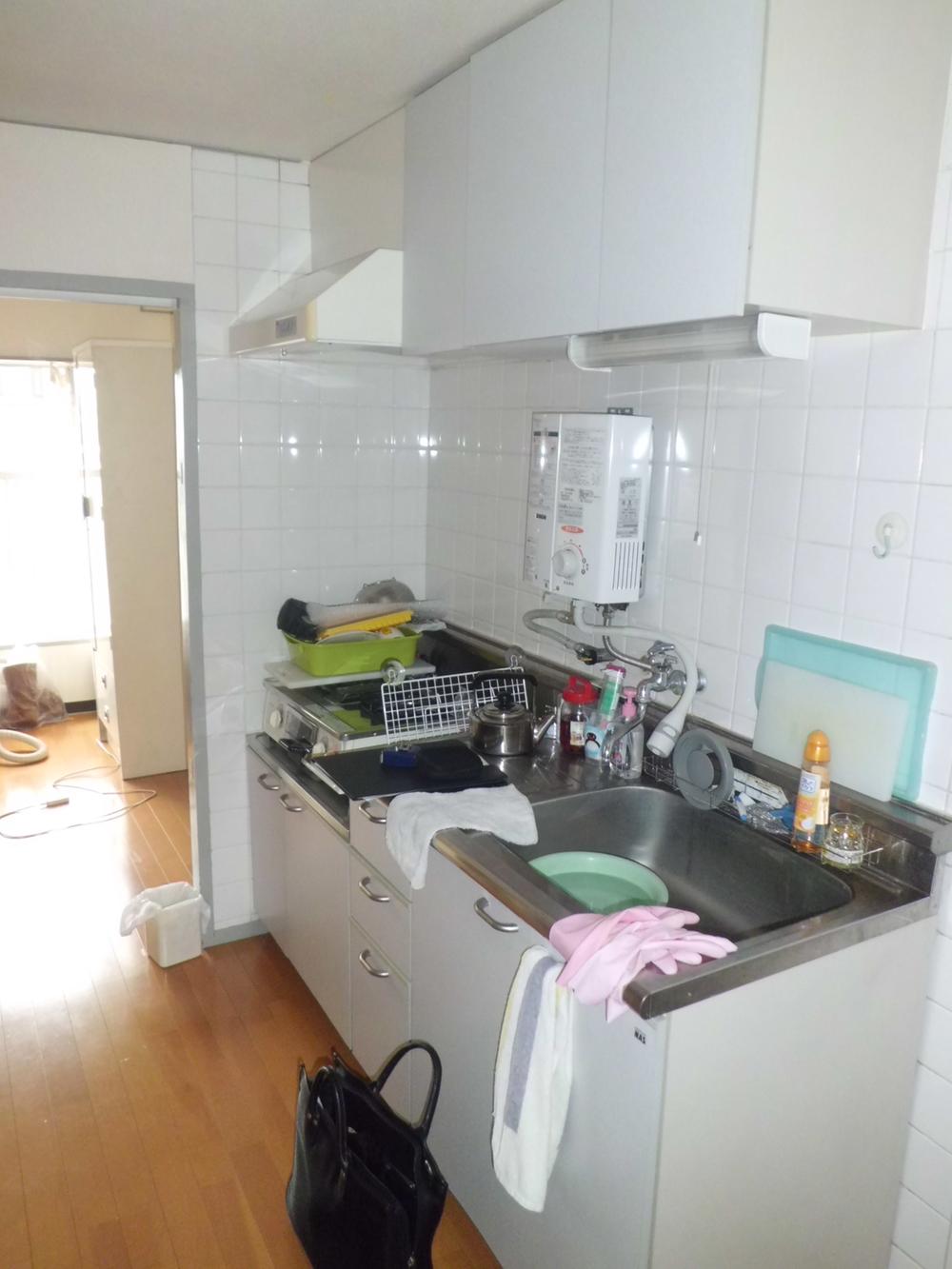 Kitchen. Indoor (September 2013) Shooting
