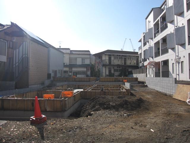 Local appearance photo. Local (11 May 2013) Shooting