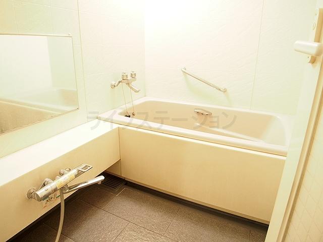 Bathroom. Indoor (January 2014) Shooting