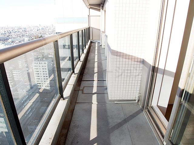 Balcony. Local (January 2014) Shooting