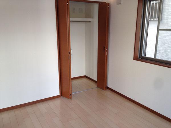 Non-living room. 1 Kaiyoshitsu 6 Pledge