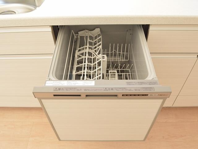 Kitchen. Nakano Egret 3-chome, A Building Dishwasher