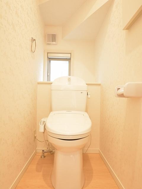 Toilet. Nakano Egret 3-chome, A Building toilet