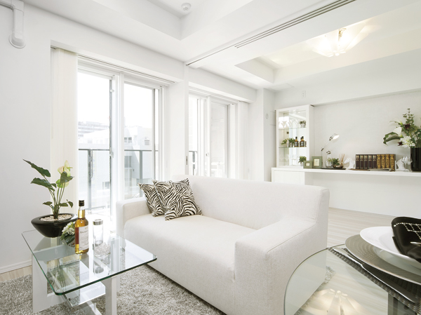 Living dining and Western-style