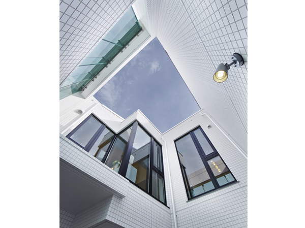 Other. Independent from Residence Building, Also available Maisonette plan to enjoy the detached sense (March 2013 shooting)