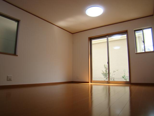 Living. Room (August 2013) Shooting