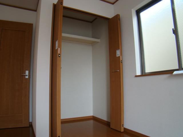 Receipt. Room (August 2013) Shooting