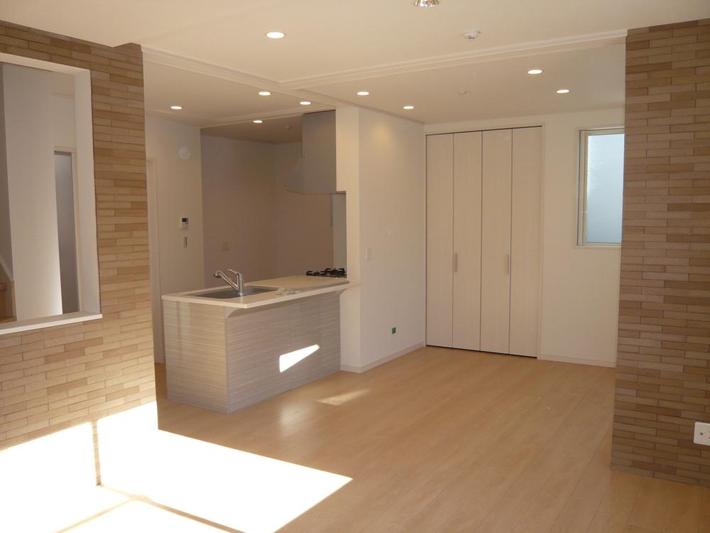 Living. Interior before living (December 22, 2013) Shooting