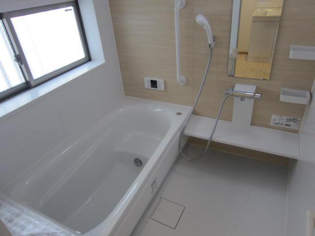 Same specifications photo (bathroom). Same specifications