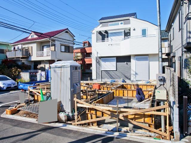 Local appearance photo. Local (12 May 2013) Shooting