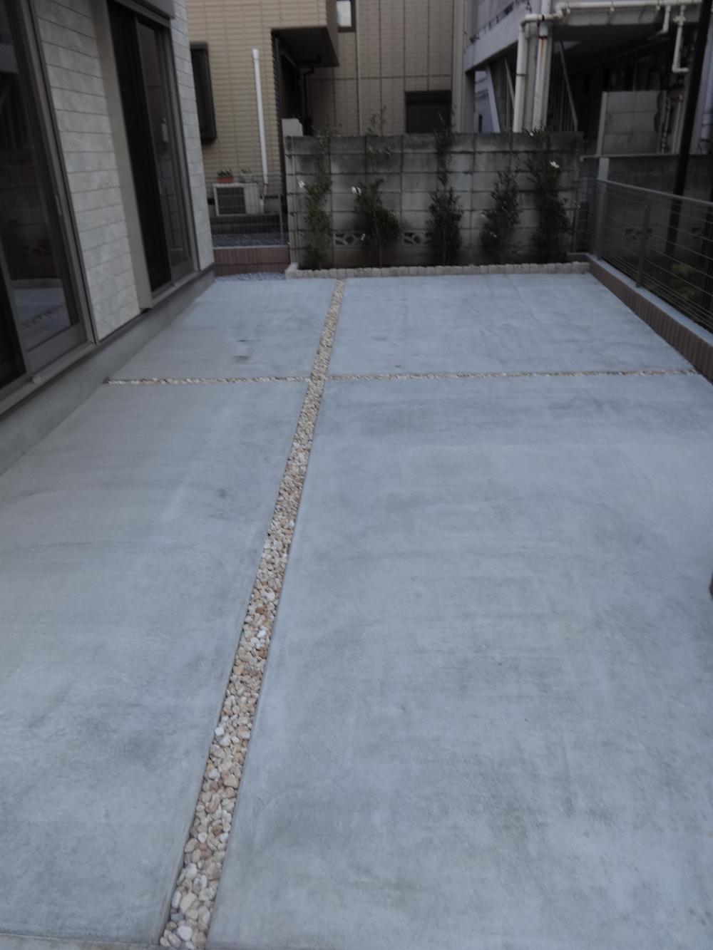 Parking lot. Local (12 May 2013) Shooting