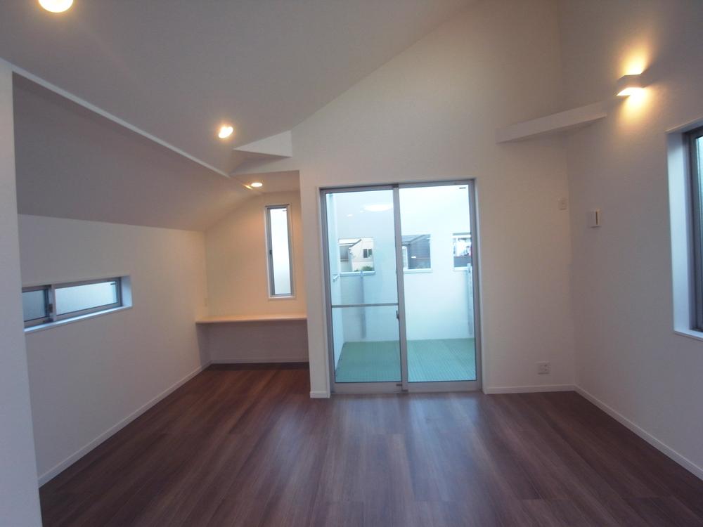 Living. Indoor (12 May 2013) Shooting