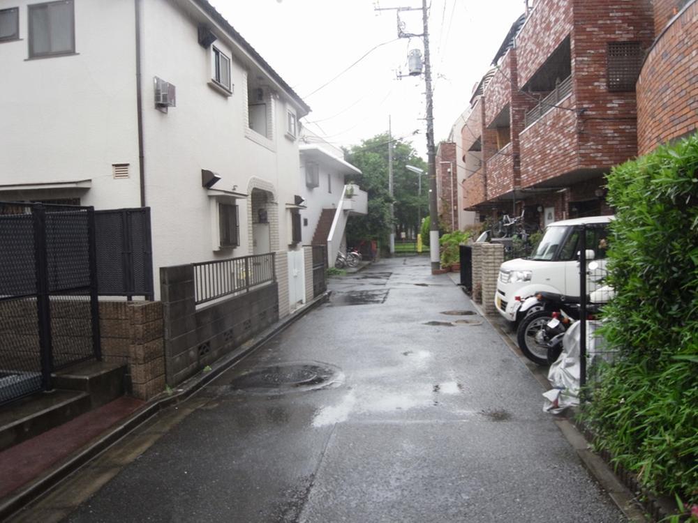 Other local. Frontal road