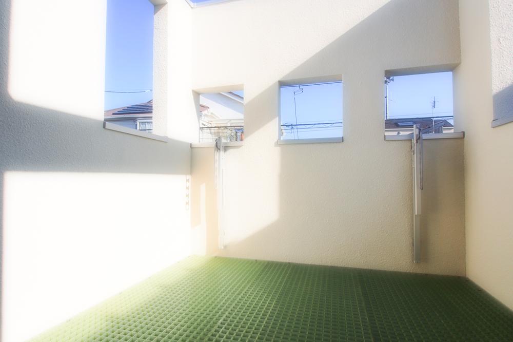 Balcony. Local (12 May 2013) Shooting