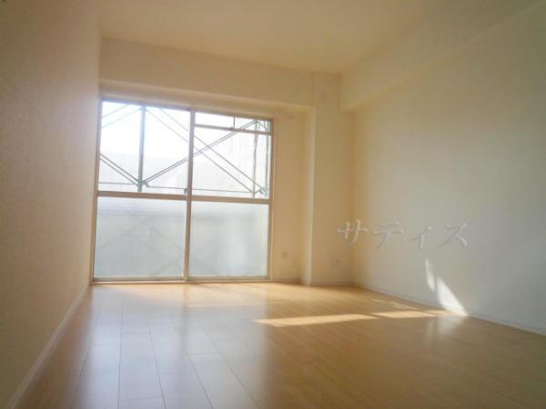Non-living room