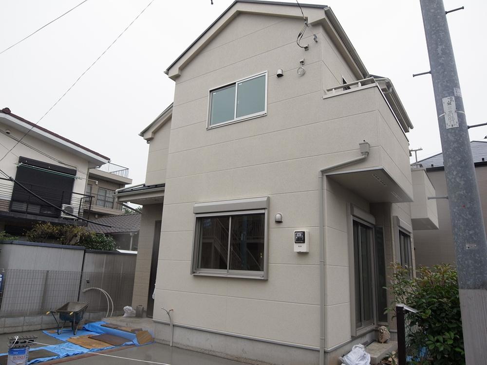 Local appearance photo