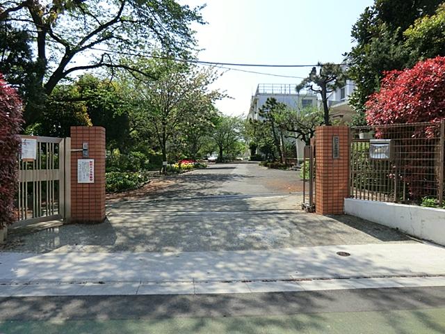Junior high school. Nakano 1219m to stand fourth junior high school