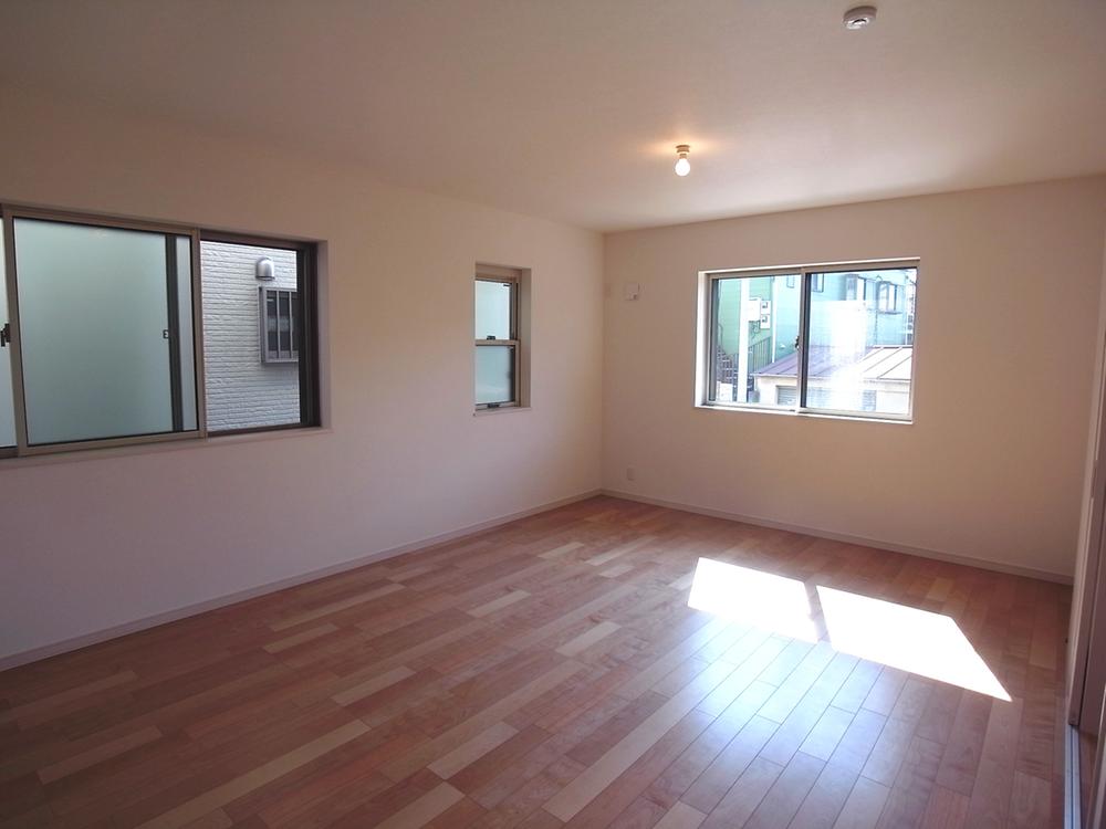 Same specifications photos (living). Living example of construction