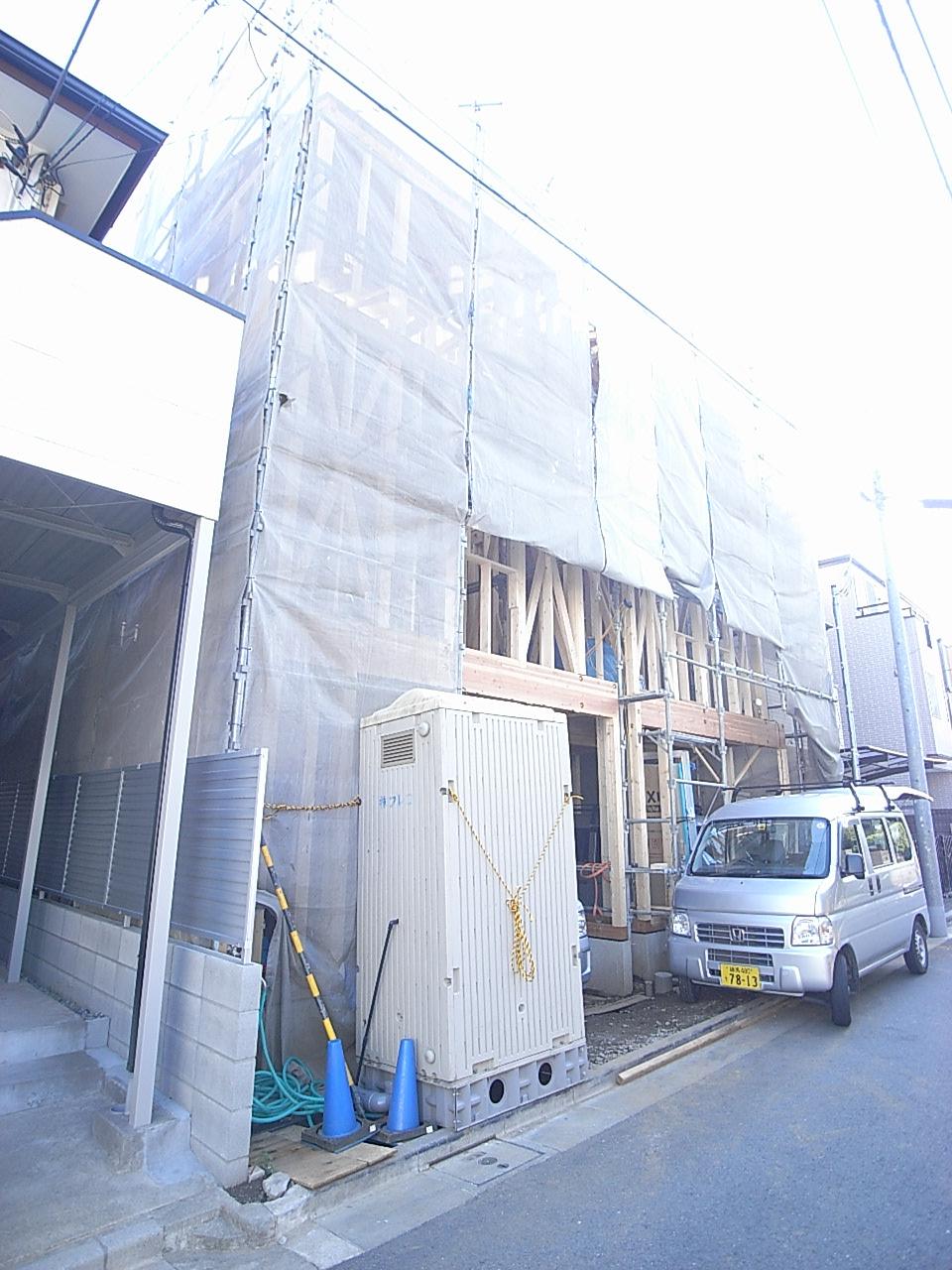 Local appearance photo. Local (September 2012) shooting