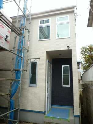 Local appearance photo. Appearance of under construction