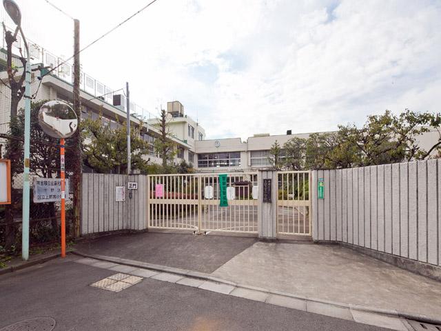 Primary school. Nakano 250m to stand Kamisaginomiya elementary school