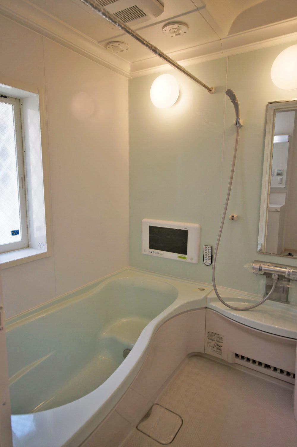 Bathroom. Unit bus one tsubo type will heal the fatigue of the day