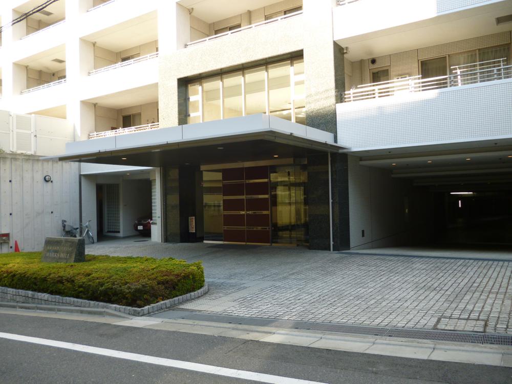 Local appearance photo. Local (12 May 2013) Shooting Highly prestigious appearance makes you feel a sense of luxury.