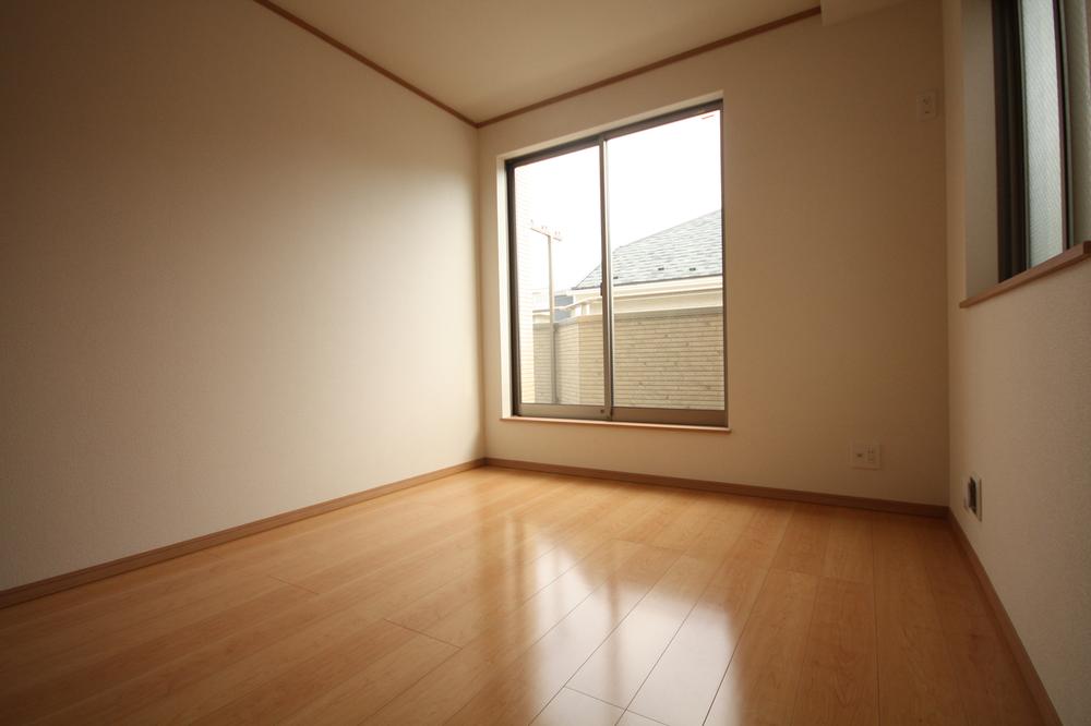 Non-living room. Room (August 2013) Shooting