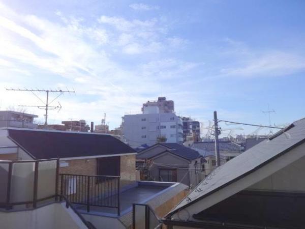 View photos from the dwelling unit