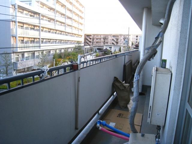 Other common areas. Balcony