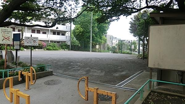 park. 111m to Togo park