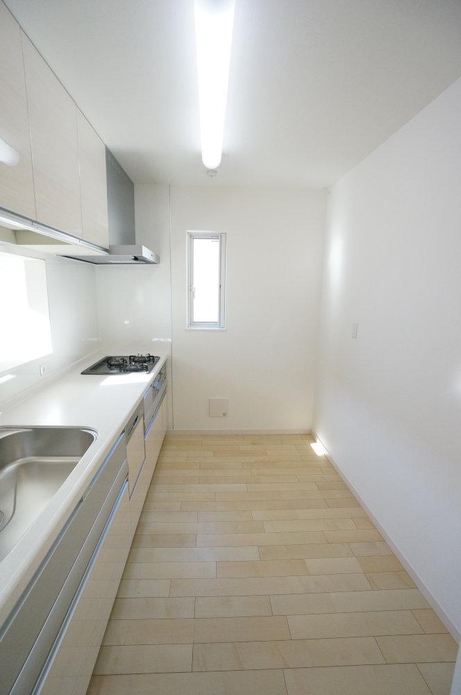 Kitchen. Because it is the comfort kitchen can be put firmly on the various things