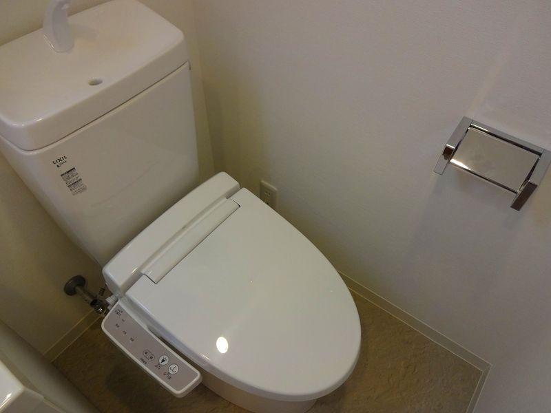 Toilet