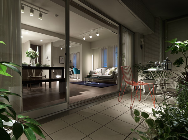 balcony ・ terrace ・ Private garden.  [balcony] A balcony that can also relax comfortably. It has established a convenient slop sink in gardening and shoes wash.