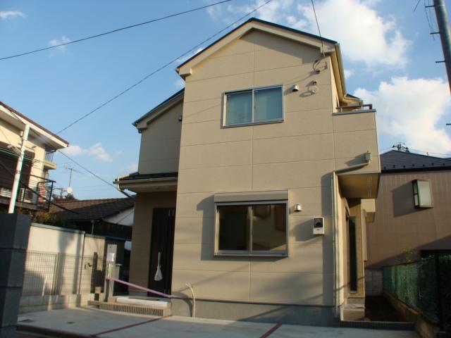 Local appearance photo