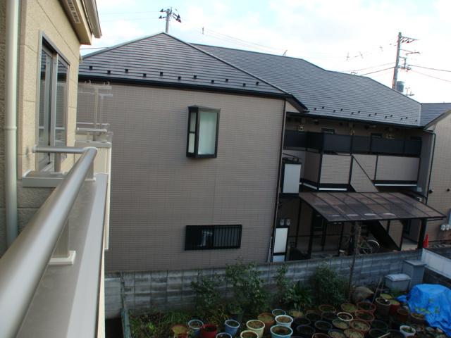 View photos from the dwelling unit