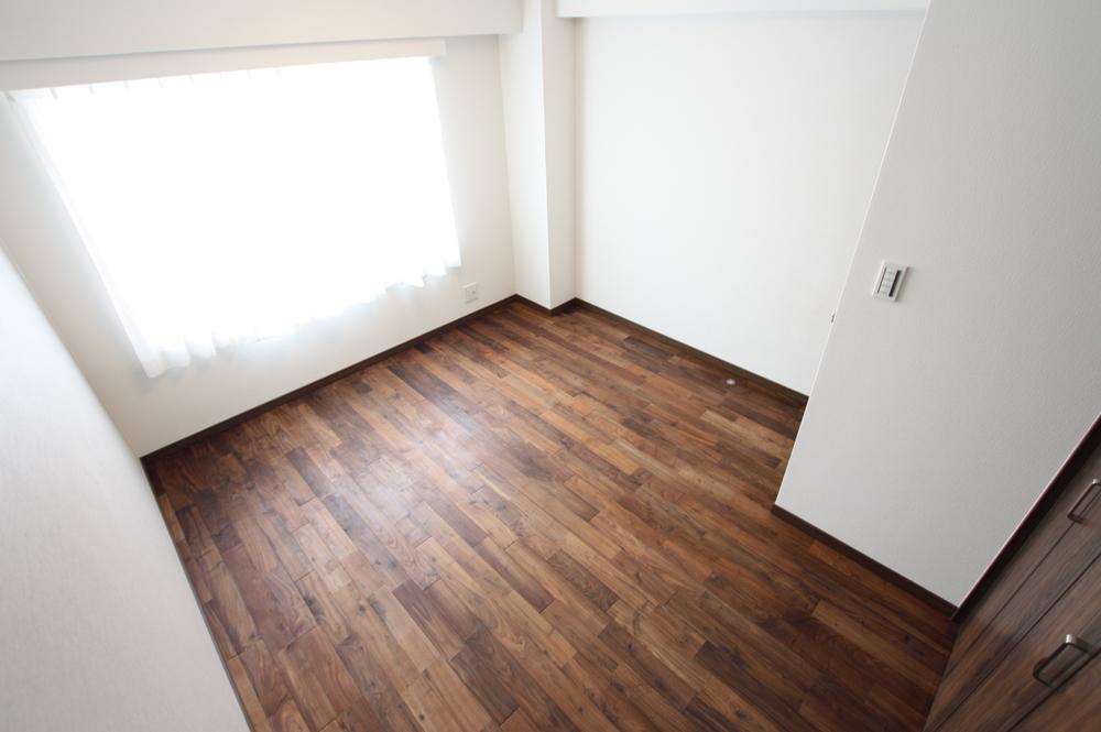 Non-living room