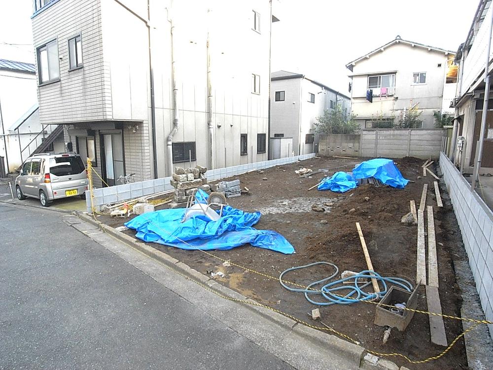 Local land photo. Local (10 May 2013) Shooting