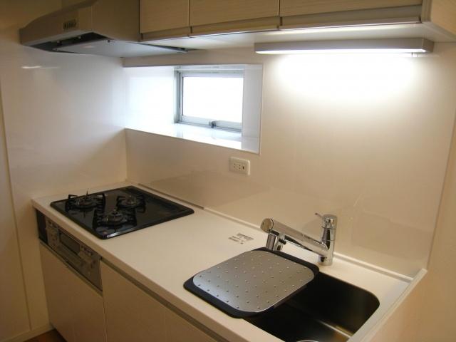 Kitchen. Nakano Mansion Renovation Renovation 2LDK 20 million yen