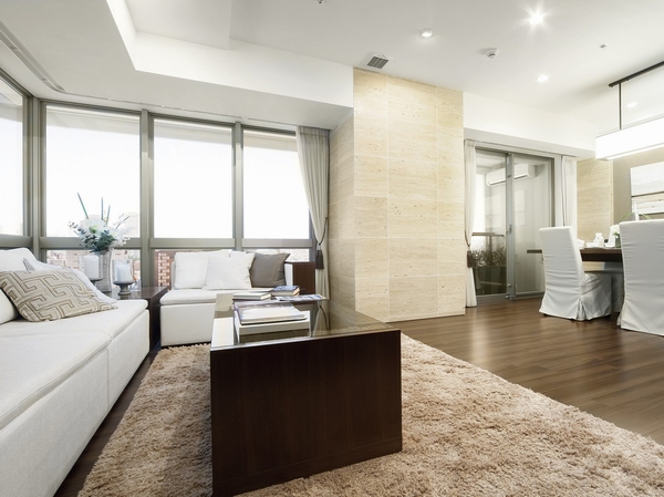 About 18 tatami mats of LD is filled also high airy ceilings. Interior also loose can layout, It'll be shine in this large space. Returning home after Spend of relaxation and family time