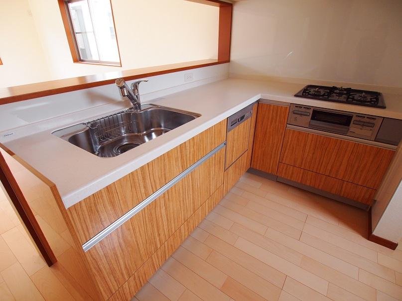 Kitchen. - [A Building] Than-