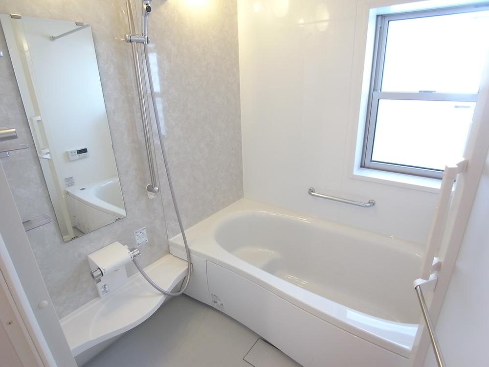 Bathroom. Building G