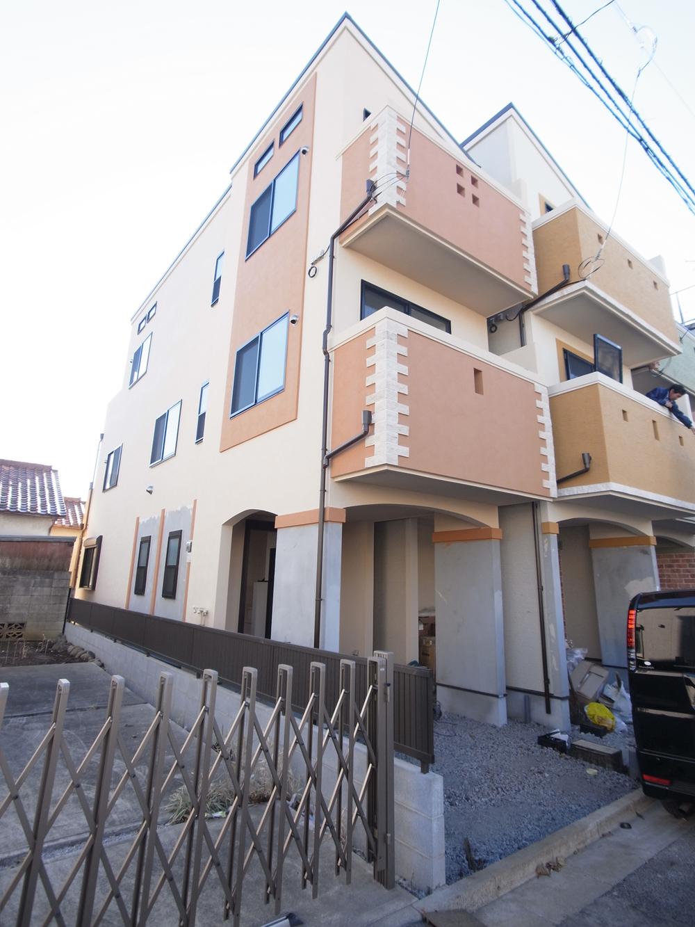 Local appearance photo. (4 Building) appearance Local (12 May 2013) Shooting