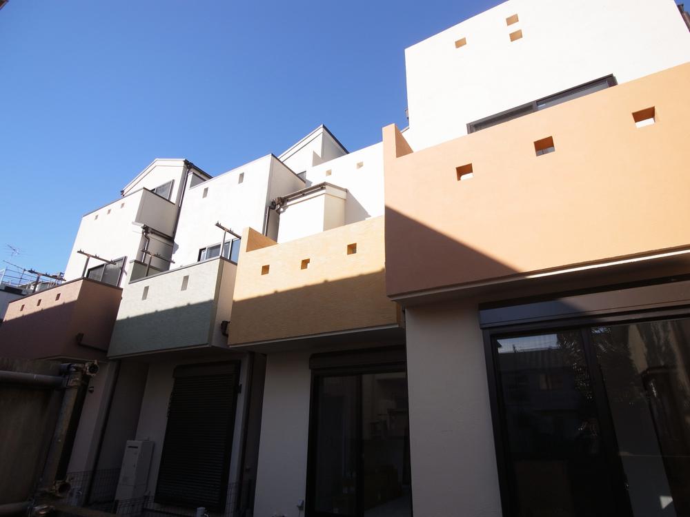 Local appearance photo. Local back Local (12 May 2013) Shooting