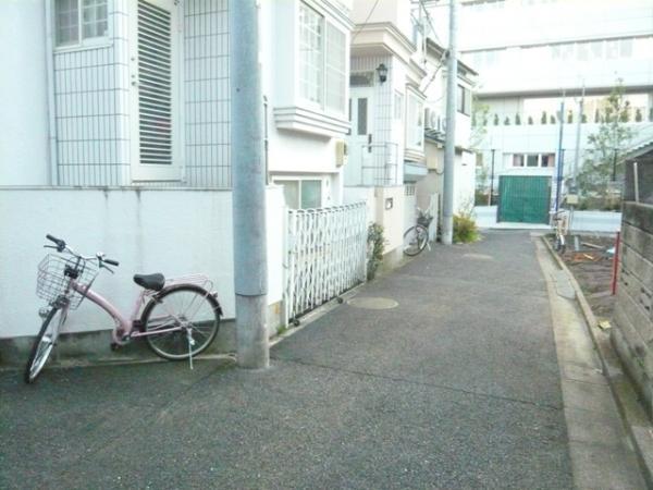 Local photos, including front road. 2013 / 11 / 19 shooting