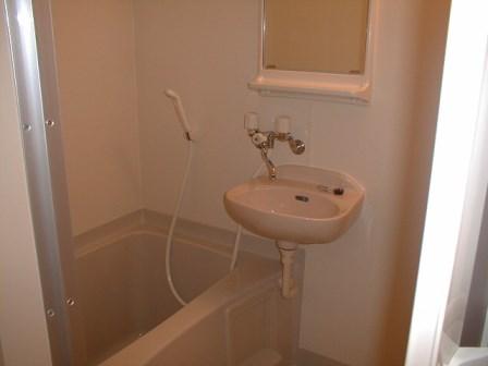 Bathroom. unit bus
