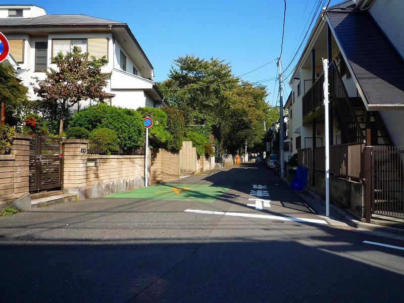 View photos from the local. View from the site (October 2013) Shooting