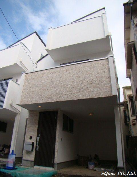 Local appearance photo. Local (11 May 2013) Shooting