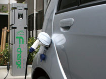 Common utility.  [EV charging station] Anticipation of the spread of future electric vehicles, We prepared a charging station for EV in some section of the parking lot. It is safe system information mail arrives when charging is completed. (Same specifications)